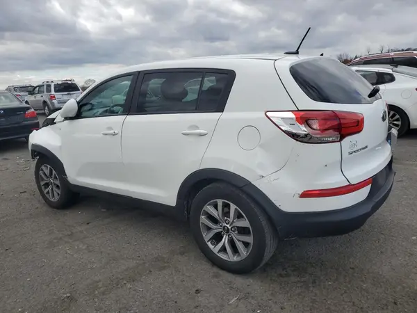 KNDPBCAC0G7829168 2016 KIA SPORTAGE - Image 2