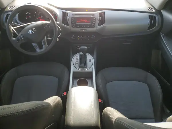 KNDPBCAC0G7831907 2016 KIA SPORTAGE - Image 8