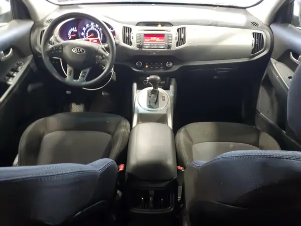 KNDPBCAC0G7832684 2016 KIA SPORTAGE - Image 8