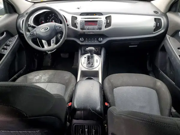 KNDPBCAC0G7834810 2016 KIA SPORTAGE - Image 8