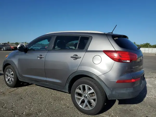 KNDPBCAC0G7840123 2016 KIA SPORTAGE - Image 2