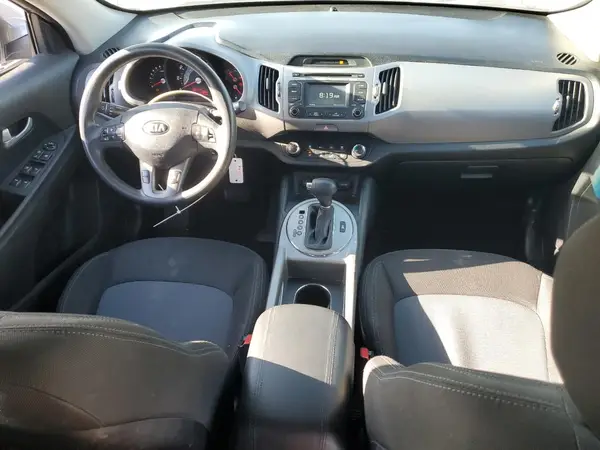 KNDPBCAC0G7840123 2016 KIA SPORTAGE - Image 8