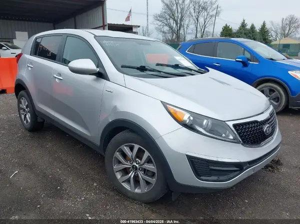 KNDPBCAC0G7845189 2016 KIA SPORTAGE - Image 1