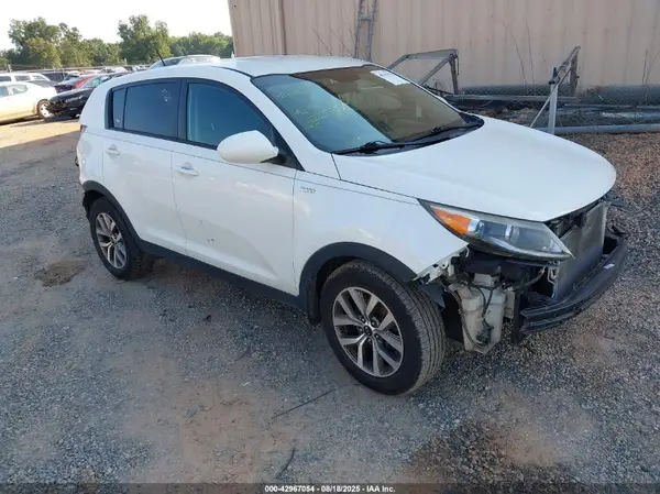 KNDPBCAC0G7859335 2016 KIA SPORTAGE