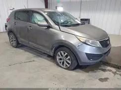KNDPBCAC0G7864096 2016 KIA SPORTAGE