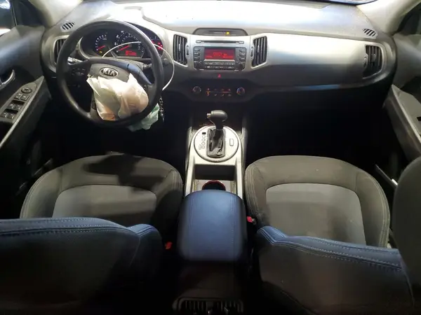 KNDPBCAC0G7864468 2016 KIA SPORTAGE - Image 8