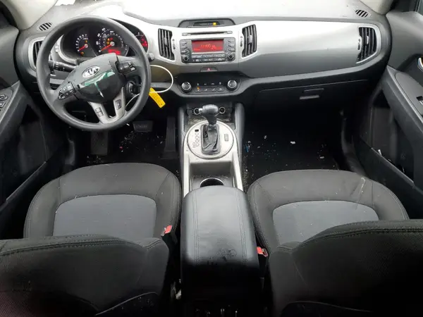 KNDPBCAC0G7873218 2016 KIA SPORTAGE - Image 8