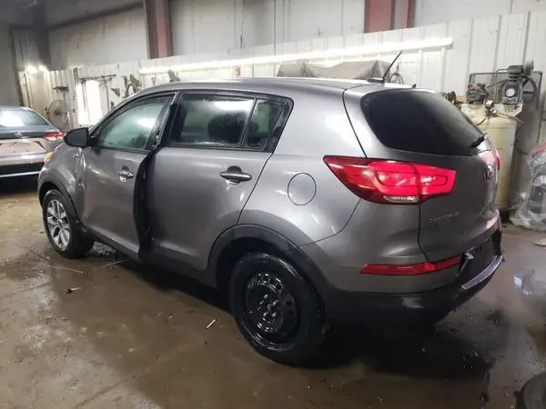 KNDPBCAC0G7875373 2016 KIA SPORTAGE - Image 2