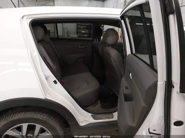 KNDPBCAC0G7878094 2016 KIA SPORTAGE - Image 8