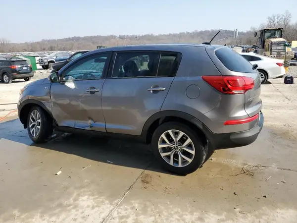 KNDPBCAC0G7881092 2016 KIA SPORTAGE - Image 2