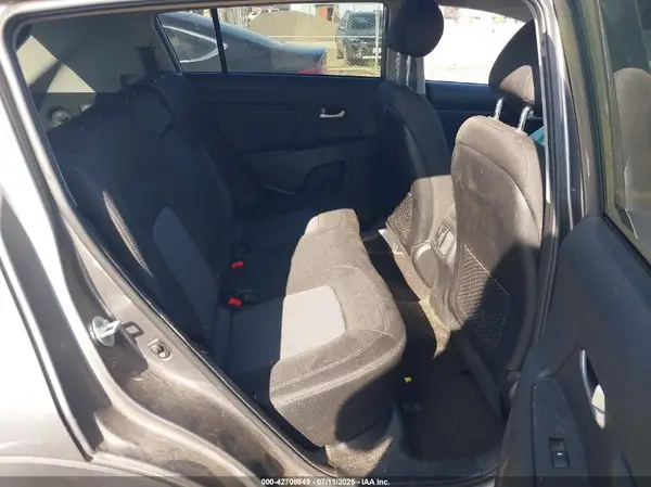 KNDPBCAC1G7801654 2016 KIA SPORTAGE - Image 8