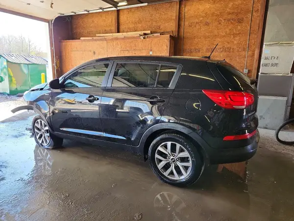 KNDPBCAC1G7803856 2016 KIA SPORTAGE - Image 2