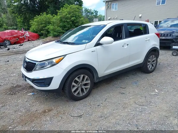 KNDPBCAC1G7814341 2016 KIA SPORTAGE - Image 2