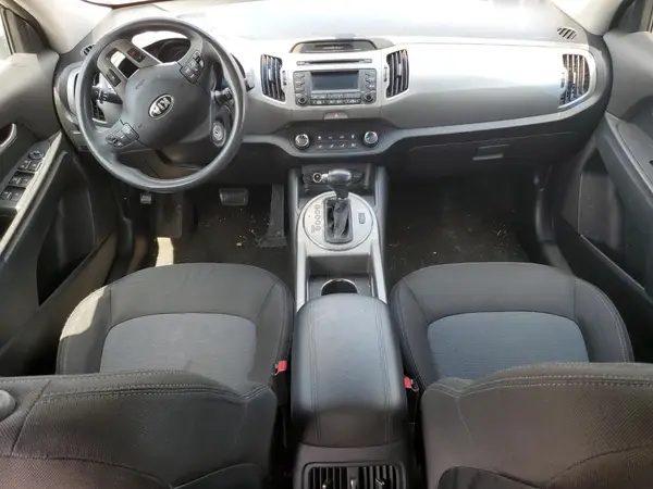 KNDPBCAC1G7816977 2016 KIA SPORTAGE - Image 8