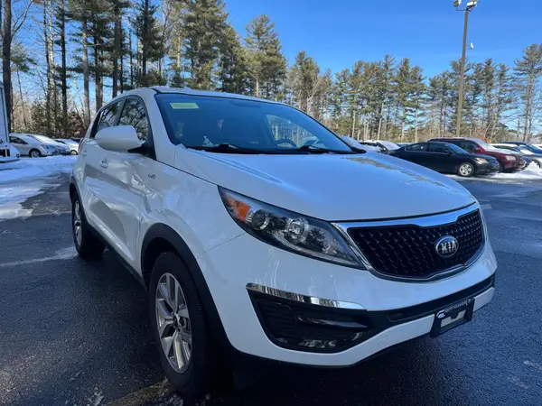 KNDPBCAC1G7817093 2016 KIA SPORTAGE - Image 1