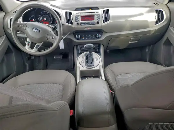 KNDPBCAC1G7832175 2016 KIA SPORTAGE - Image 8
