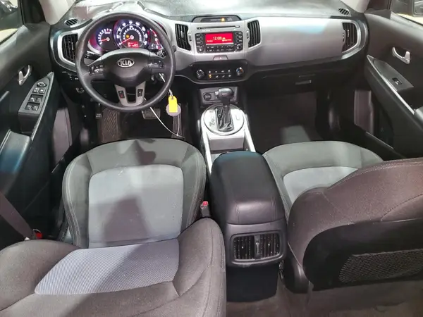 KNDPBCAC1G7833679 2016 KIA SPORTAGE - Image 8