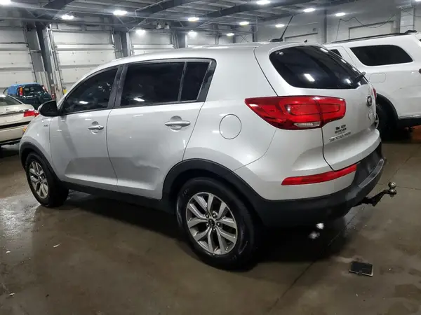KNDPBCAC1G7844617 2016 KIA SPORTAGE - Image 2