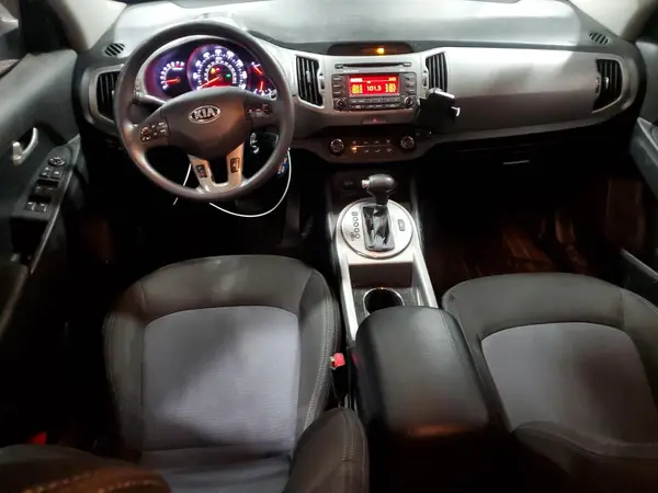 KNDPBCAC1G7844617 2016 KIA SPORTAGE - Image 8