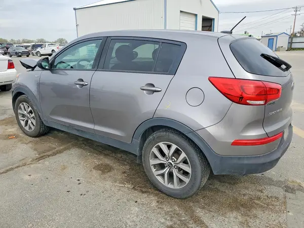 KNDPBCAC1G7844780 2016 KIA SPORTAGE - Image 2