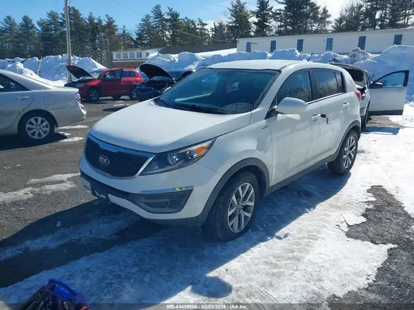 KNDPBCAC1G7849364 2016 KIA SPORTAGE - Image 2