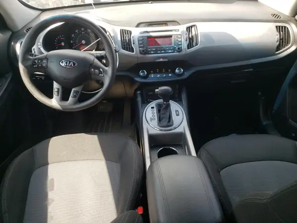KNDPBCAC1G7849493 2016 KIA SPORTAGE - Image 8
