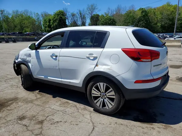 KNDPBCAC1G7849624 2016 KIA SPORTAGE - Image 2