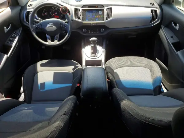 KNDPBCAC1G7849624 2016 KIA SPORTAGE - Image 8