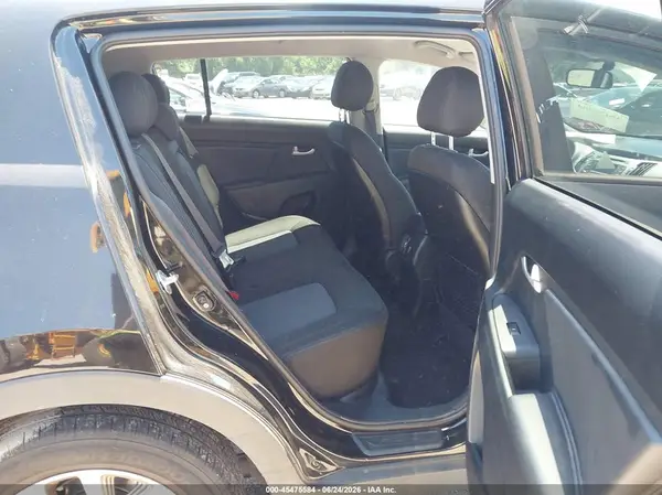 KNDPBCAC1G7857559 2016 KIA SPORTAGE - Image 8