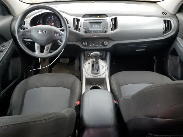 KNDPBCAC1G7859909 2016 KIA SPORTAGE - Image 8