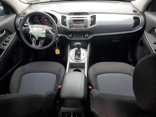 KNDPBCAC1G7865760 2016 KIA SPORTAGE - Image 8