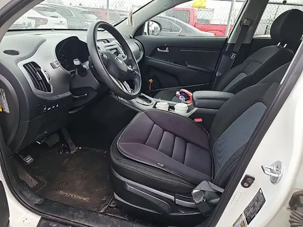 KNDPBCAC1G7867542 2016 KIA SPORTAGE - Image 1