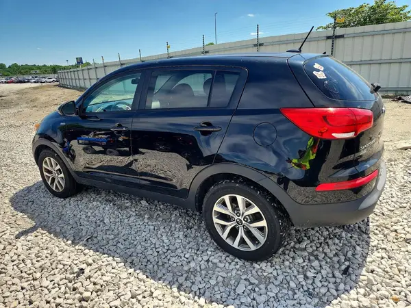 KNDPBCAC1G7867766 2016 KIA SPORTAGE - Image 2