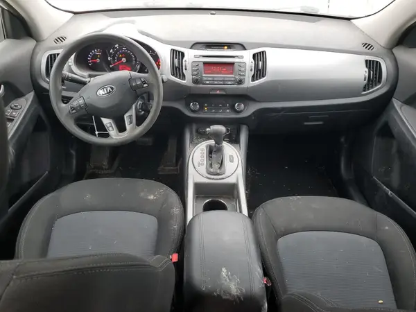 KNDPBCAC1G7870098 2016 KIA SPORTAGE - Image 8