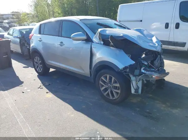 KNDPBCAC1G7871624 2016 KIA SPORTAGE - Image 1