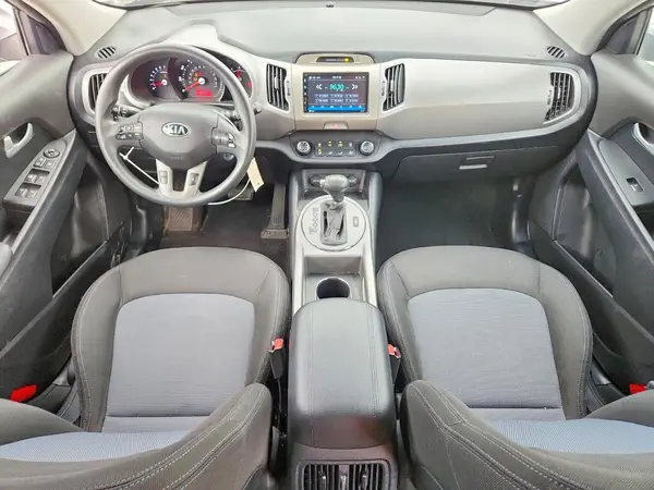 KNDPBCAC1G7876368 2016 KIA SPORTAGE - Image 8