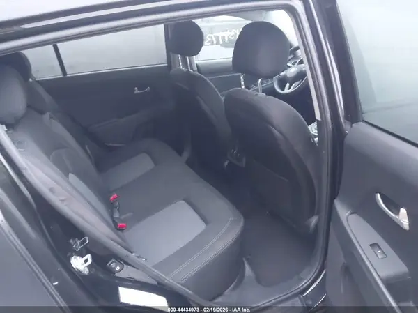 KNDPBCAC1G7877827 2016 KIA SPORTAGE - Image 8