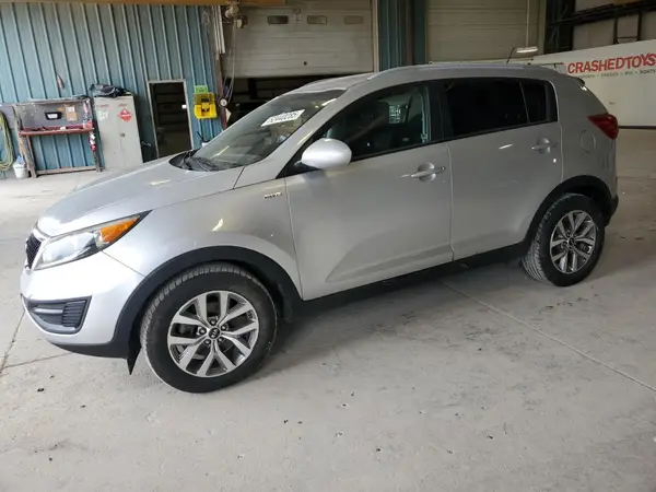 KNDPBCAC2G7799400 2016 KIA SPORTAGE - Image 1