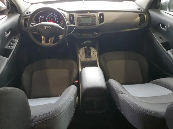 KNDPBCAC2G7799400 2016 KIA SPORTAGE - Image 8