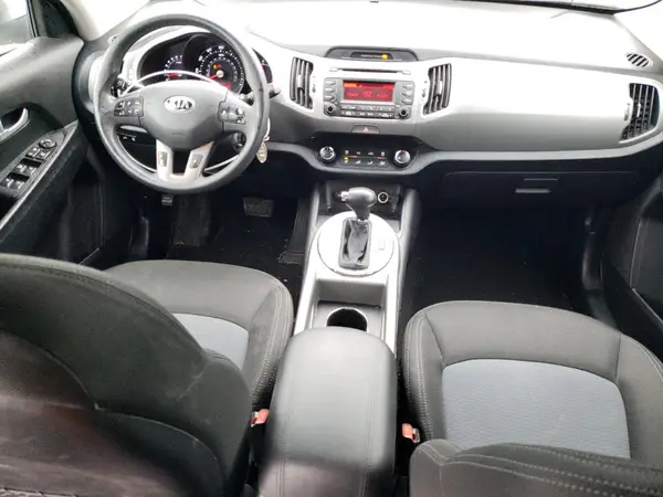 KNDPBCAC2G7817720 2016 KIA SPORTAGE - Image 8
