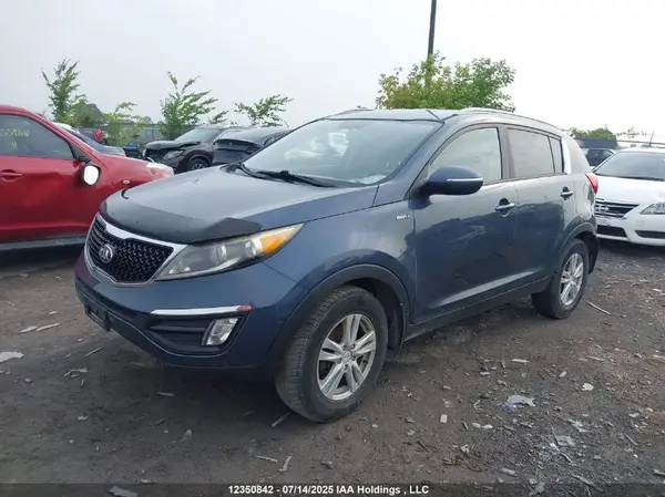 KNDPBCAC2G7818527 2016 KIA SPORTAGE - Image 2