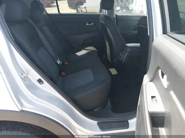 KNDPBCAC2G7853472 2016 KIA SPORTAGE - Image 8