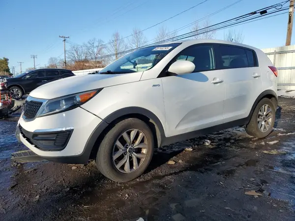 KNDPBCAC2G7864553 2016 KIA SPORTAGE - Image 1