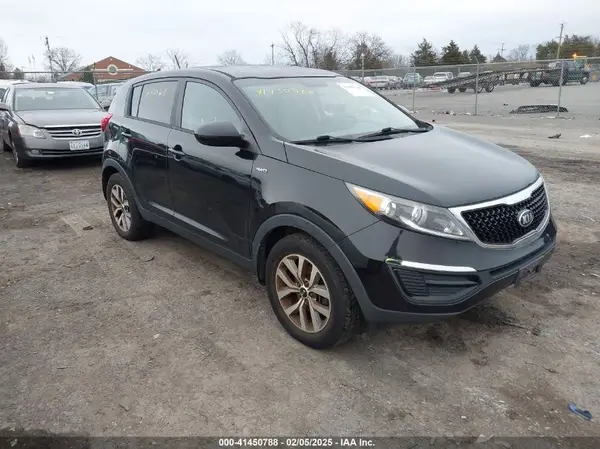 KNDPBCAC2G7864696 2016 KIA SPORTAGE - Image 1