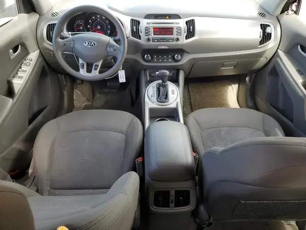 KNDPBCAC2G7866111 2016 KIA SPORTAGE - Image 8