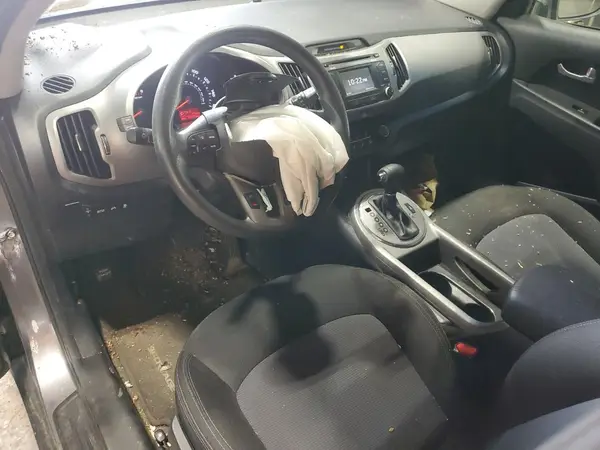 KNDPBCAC2G7873947 2016 KIA SPORTAGE - Image 8