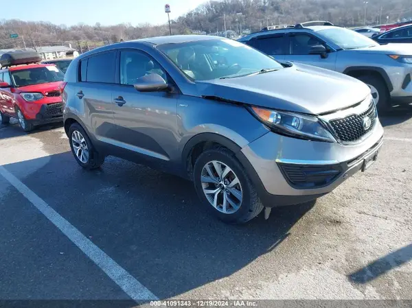 KNDPBCAC2G7877125 2016 KIA SPORTAGE - Image 1