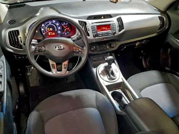 KNDPBCAC2G7880378 2016 KIA SPORTAGE - Image 8