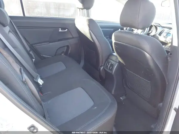 KNDPBCAC3G7801526 2016 KIA SPORTAGE - Image 8