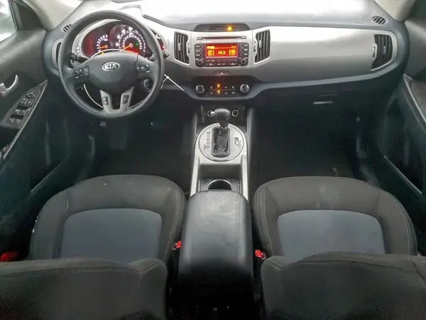 KNDPBCAC3G7802868 2016 KIA SPORTAGE - Image 8